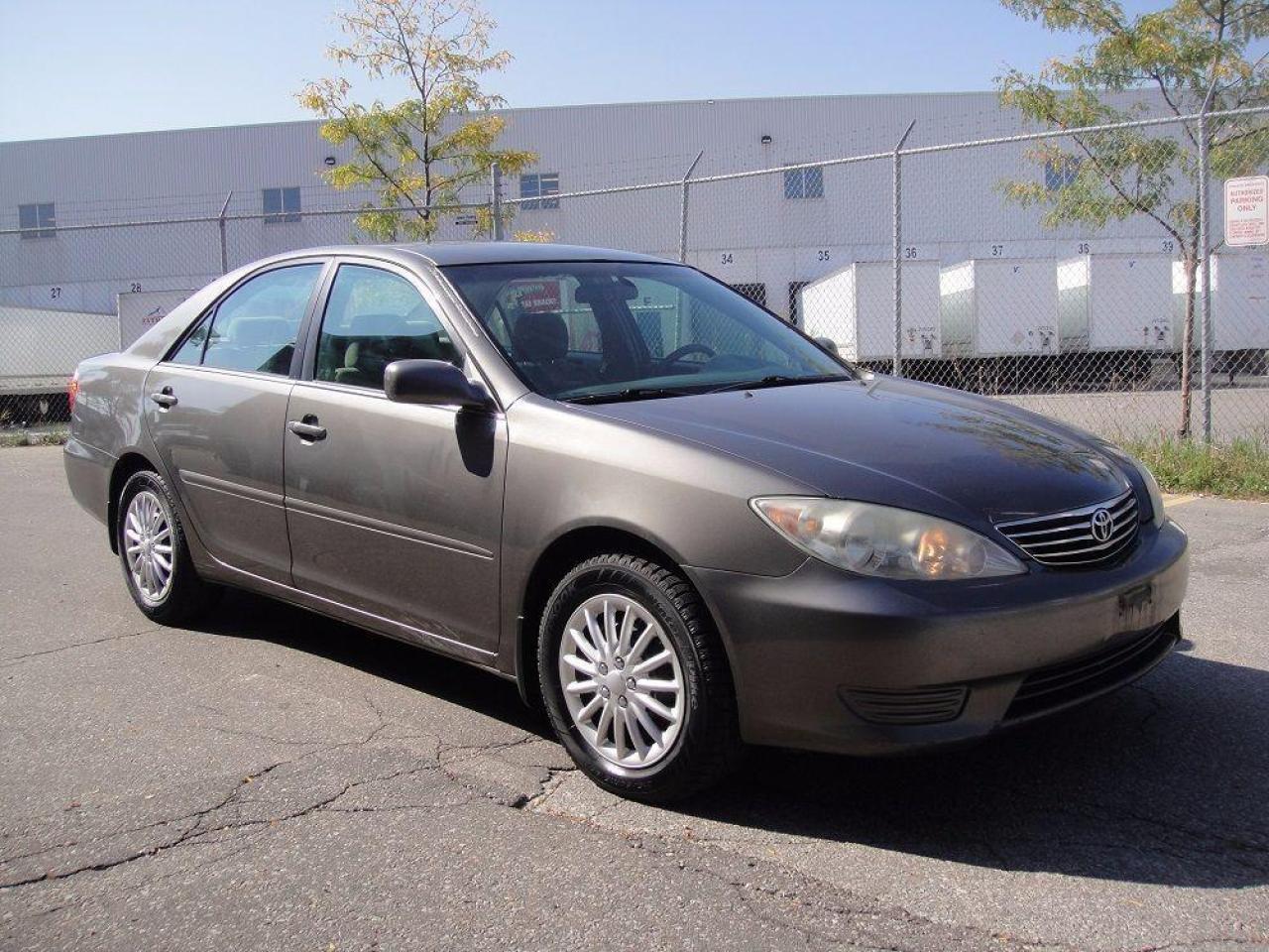 Used 2005 Toyota Camry LE MODEL-ZERO ACCIDENTS,LOADED,ALL POWER,4 CYL for sale in North York, ON