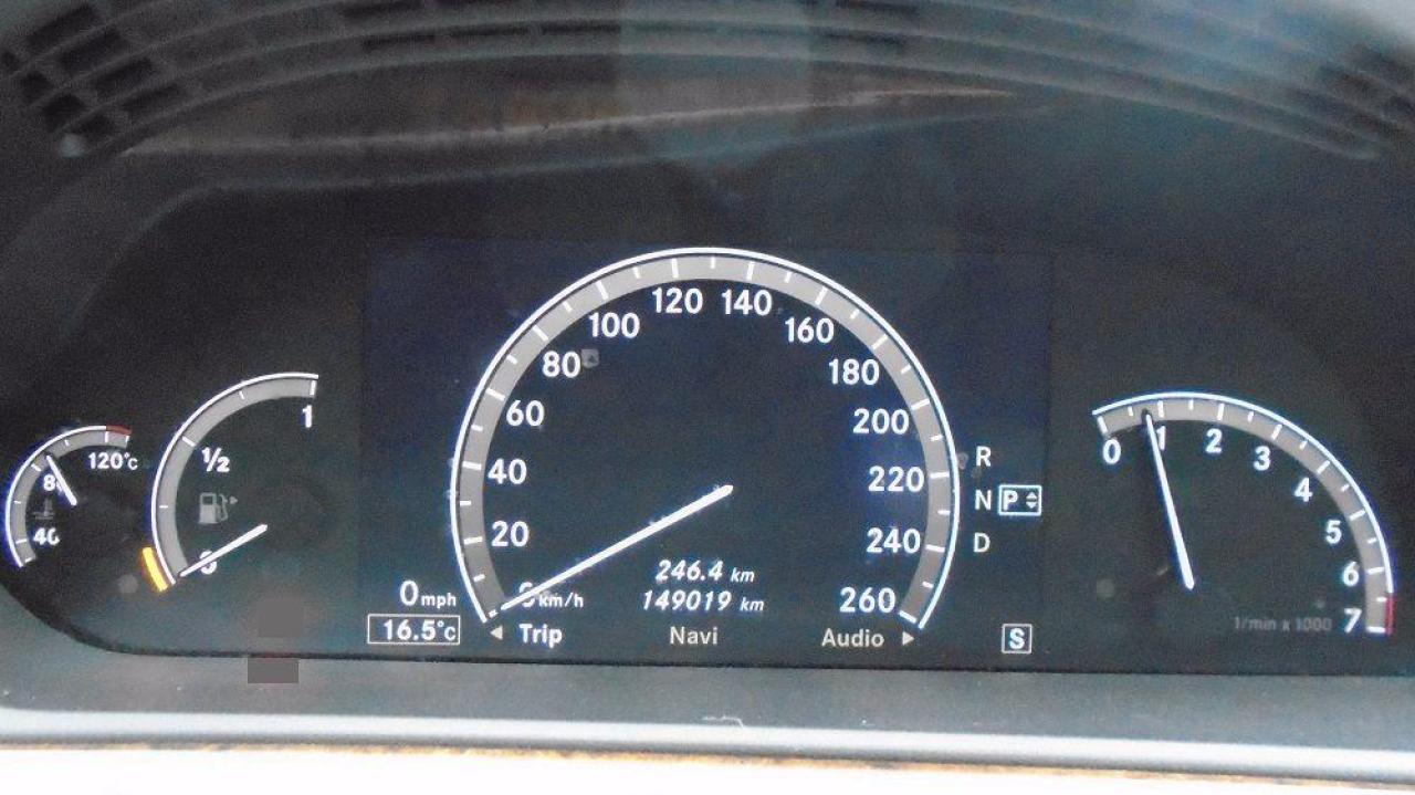 643792