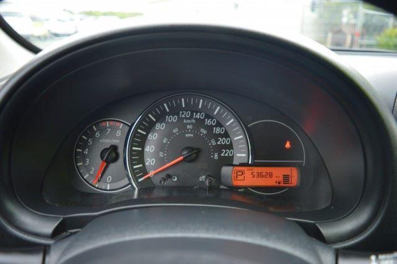 643923