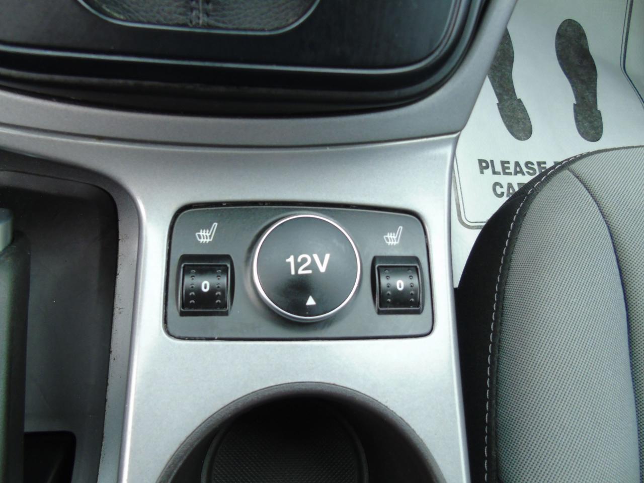 643945.11260359