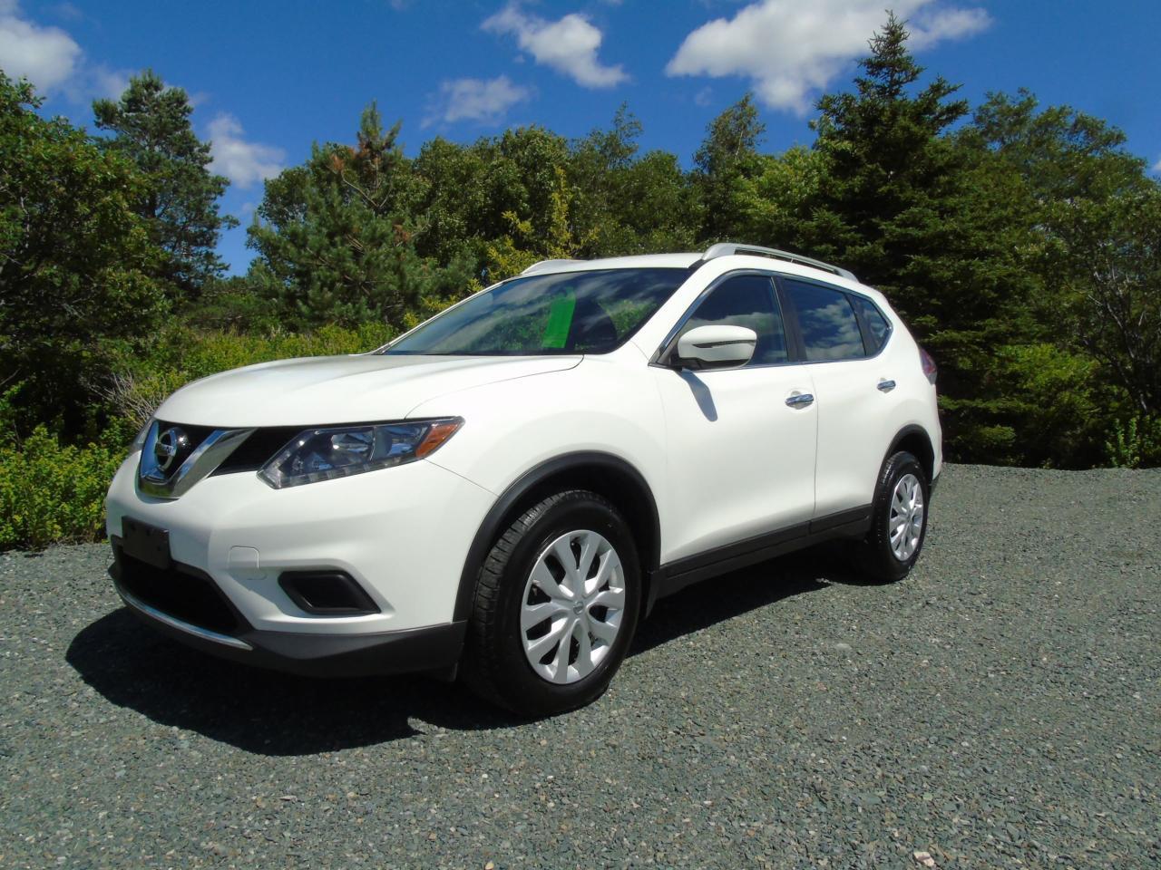 Used 2016 Nissan Rogue SV for sale in Mount Pleasant, ON