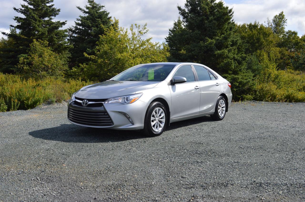 Used 2015 Toyota Camry LE for sale in Mount Pleasant, ON