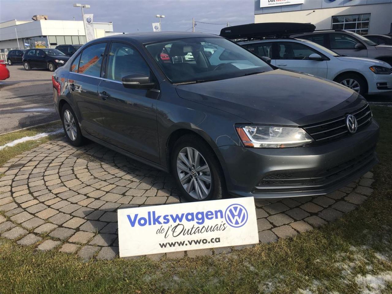 Used 2017 Volkswagen Jetta Wolfsburg Edition for sale in Gatineau, QC