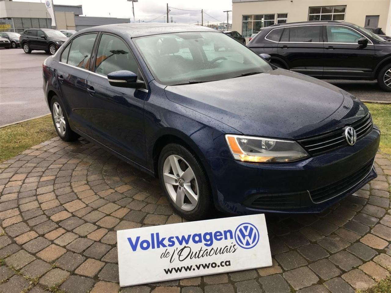 Used 2014 Volkswagen Jetta Comfortline 1.8t 6sp for sale in Gatineau, QC