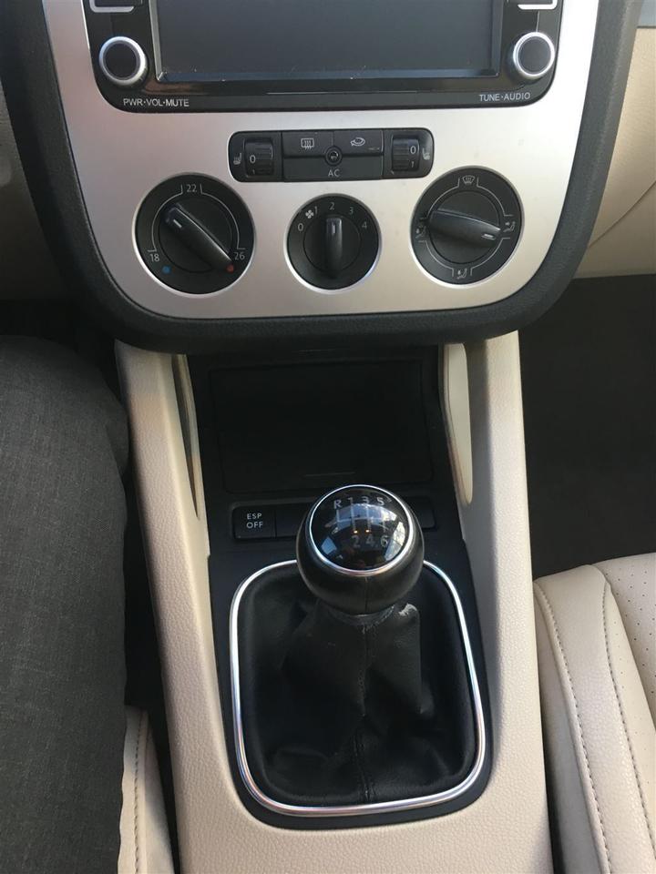 644051.11261368
