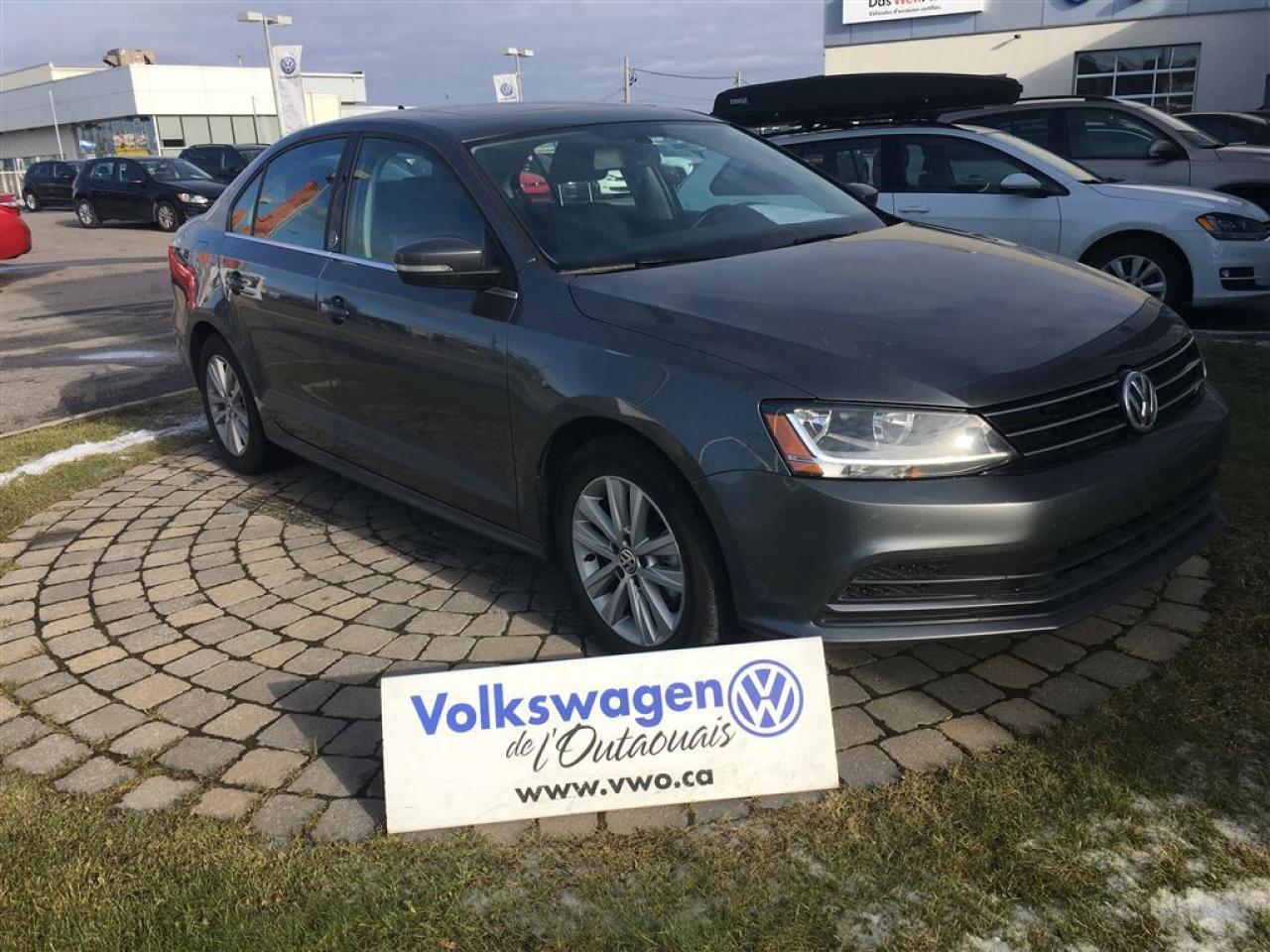 Used 2017 Volkswagen Jetta Wolfsburg Edition for sale in Gatineau, QC