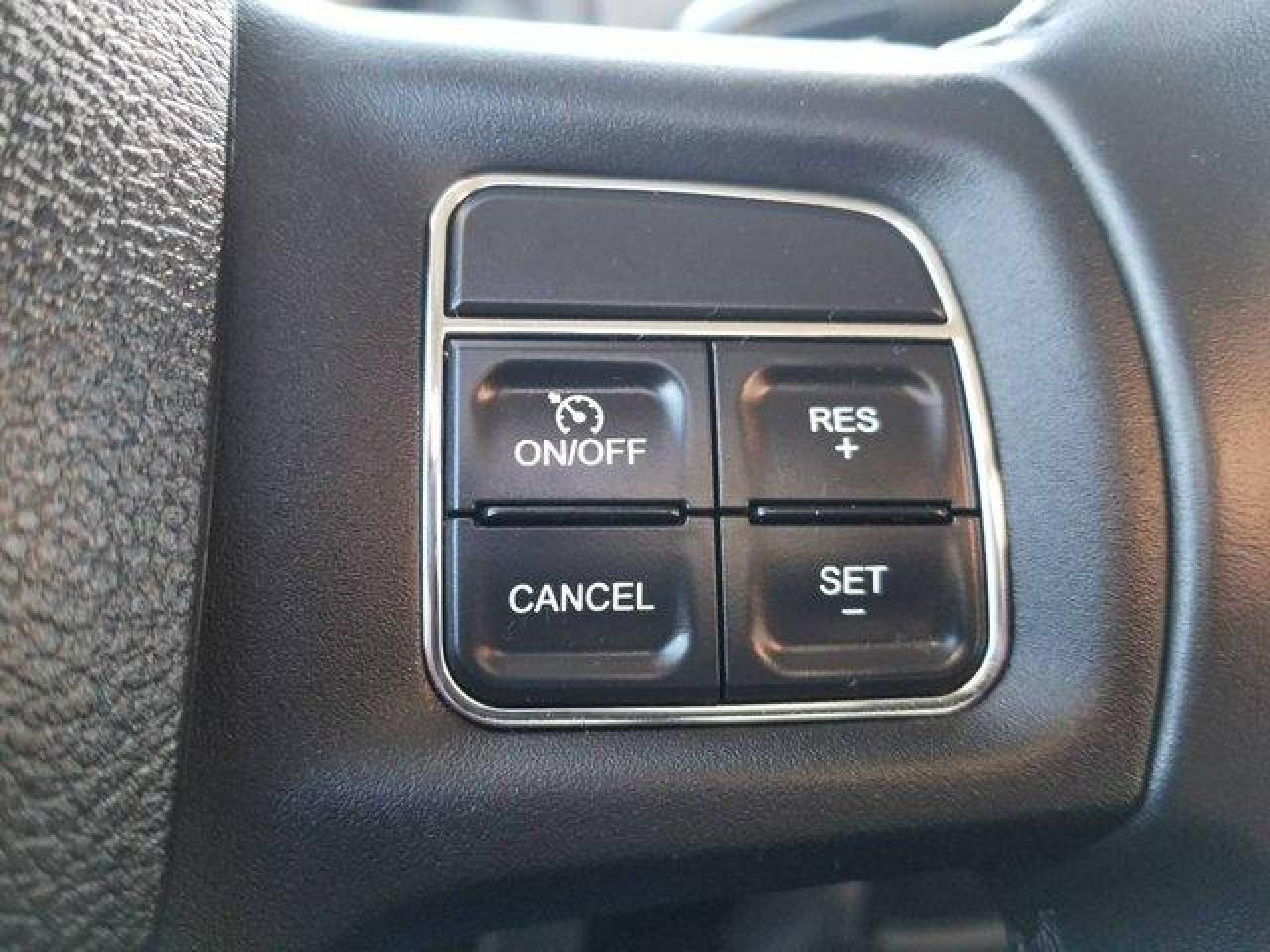 644313