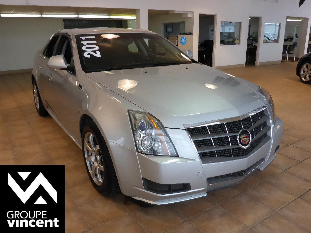 Used 2011 Cadillac CTS Sedan Cuir / Toit for sale in Markham, ON