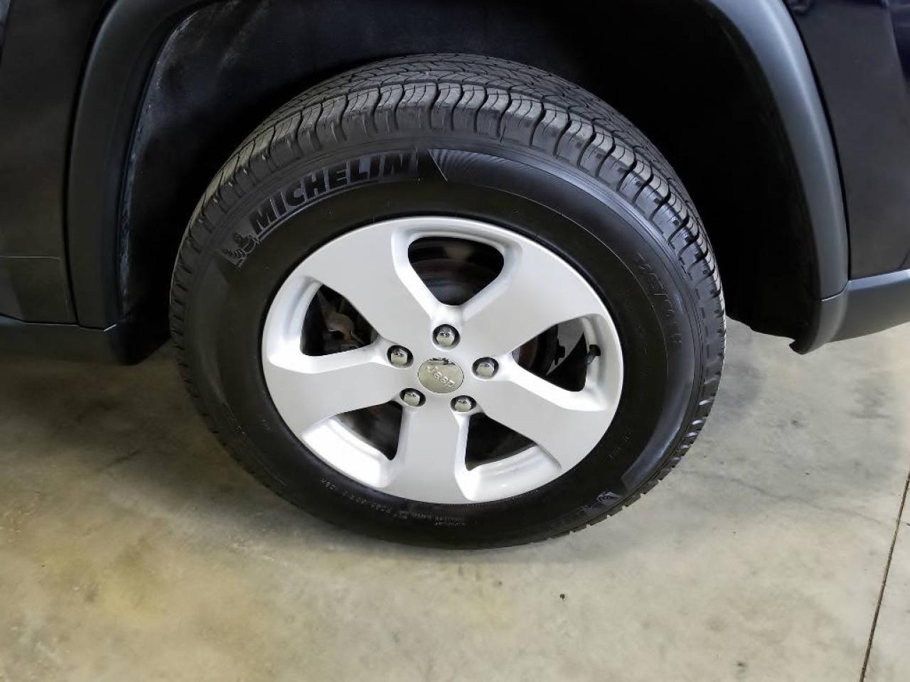 644693