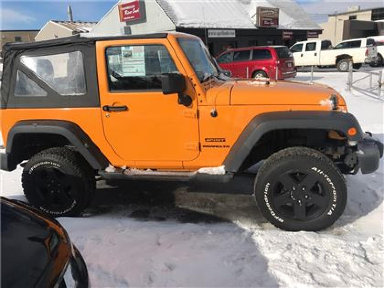 Used 2013 Jeep Wrangler 4 Rm 2 Portes Sport for sale in Lévis, QC