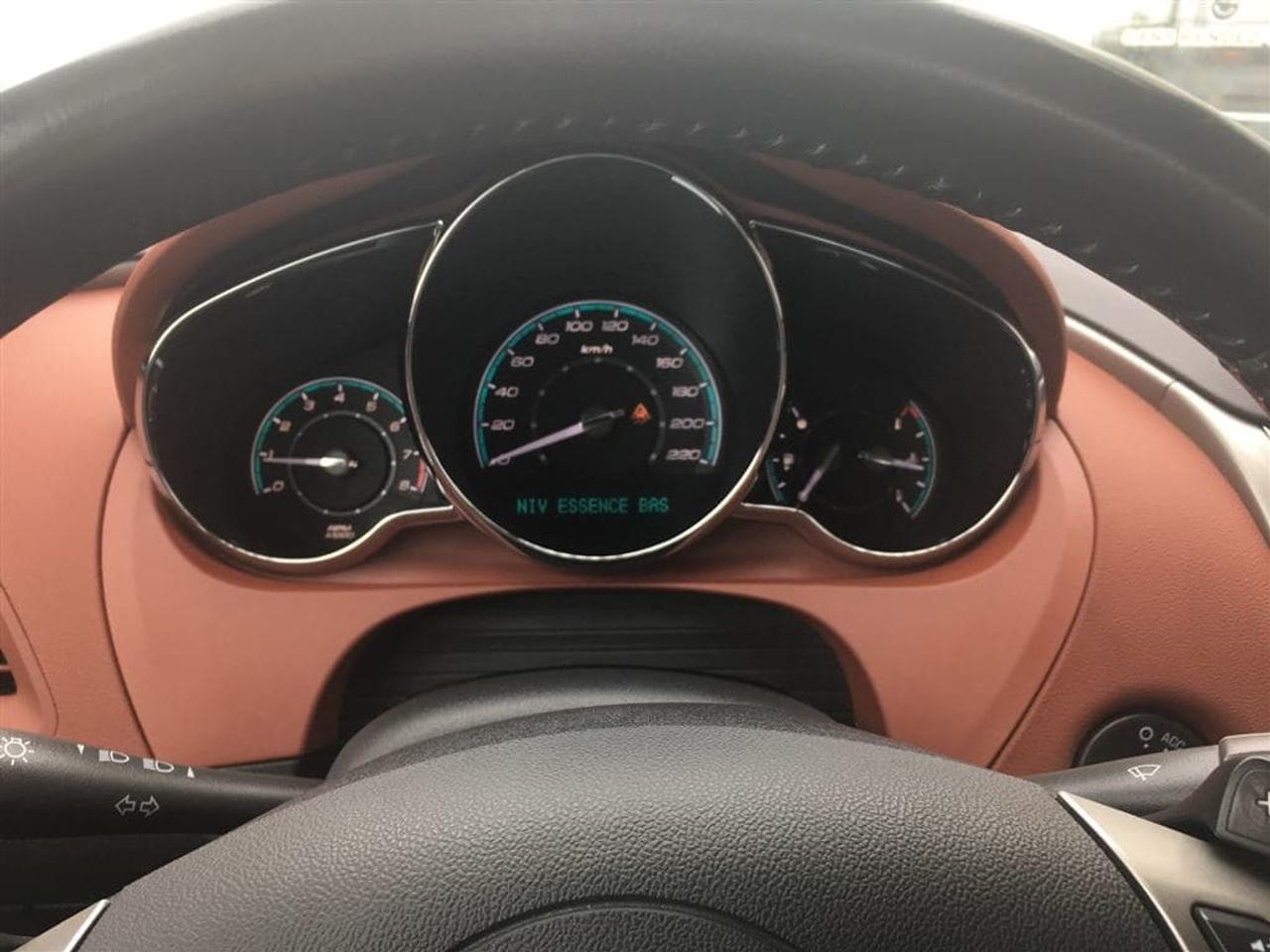 644696.11268047
