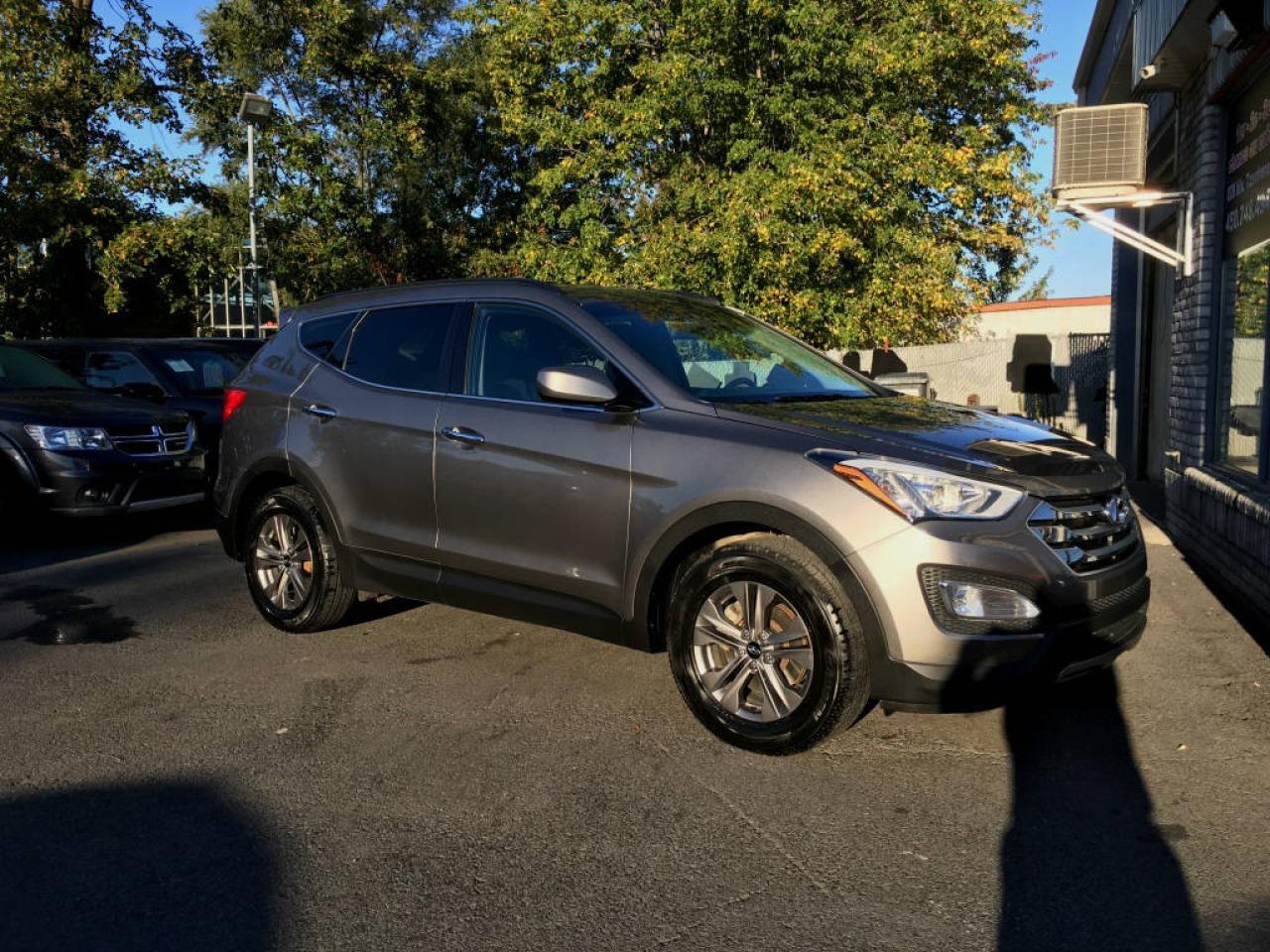 Used 2016 Hyundai Santa Fe Sport 2.4L Premium 4 portes TI SPORT AWD for sale in Longueuil, QC