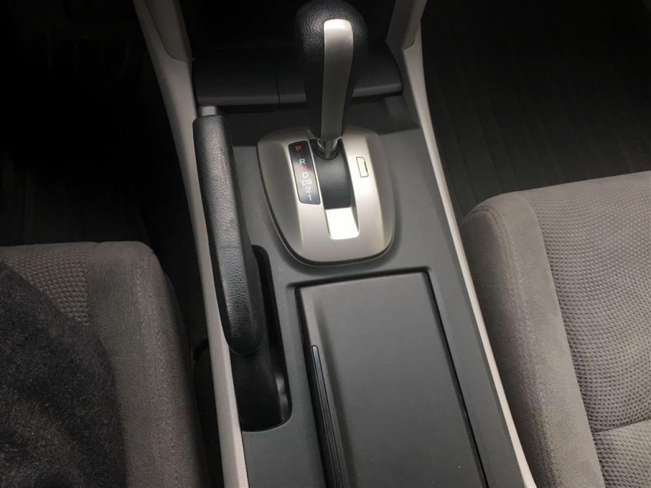 644719