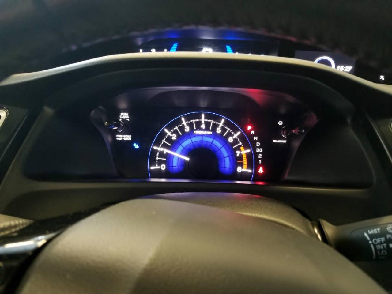 644734
