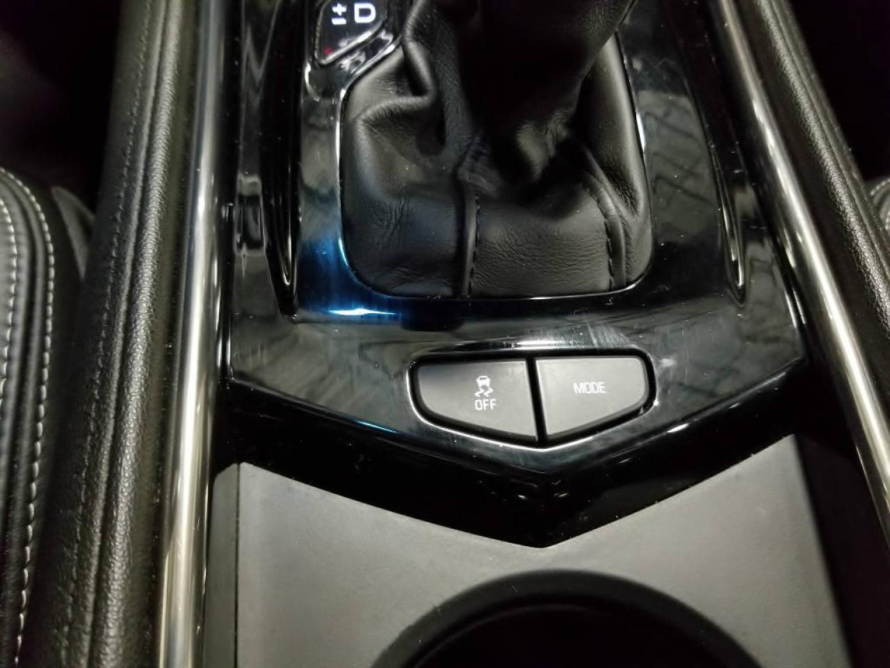 644742