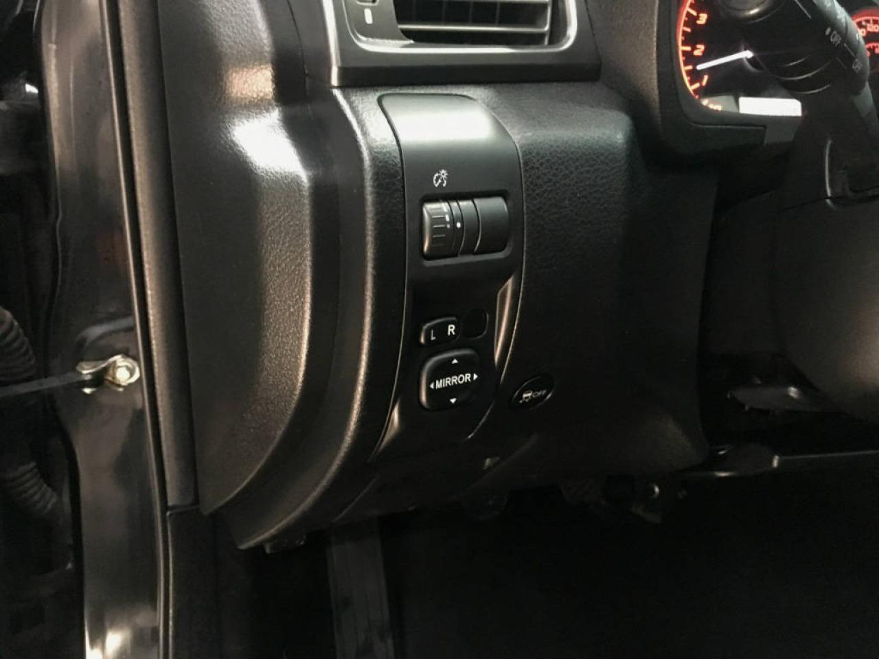 644758
