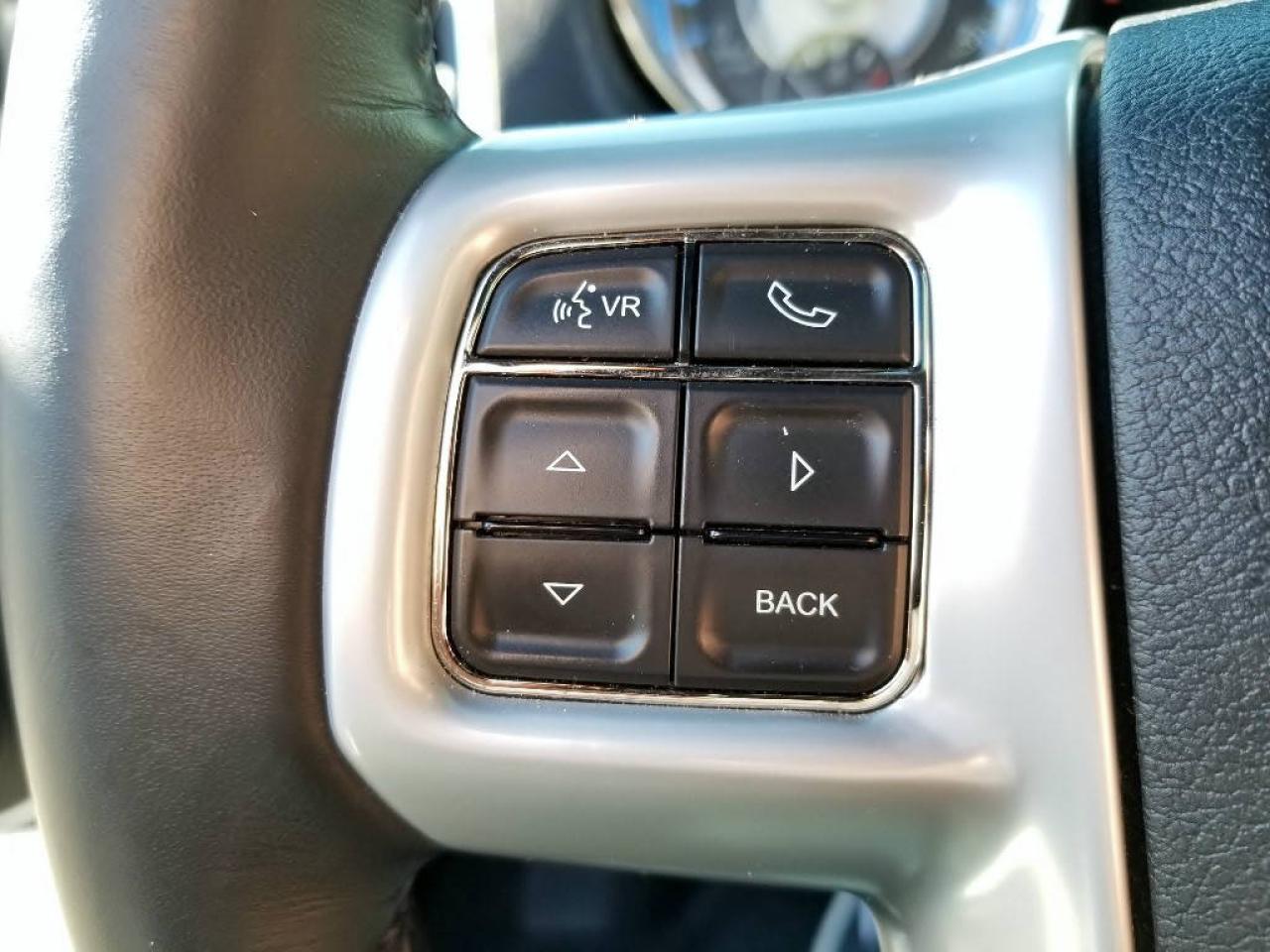 644761