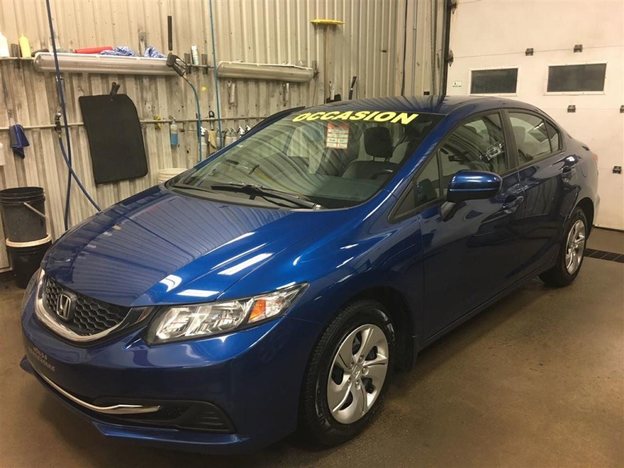 Used 2015 Honda Civic Lx Gar. for sale in Terrebonne, QC