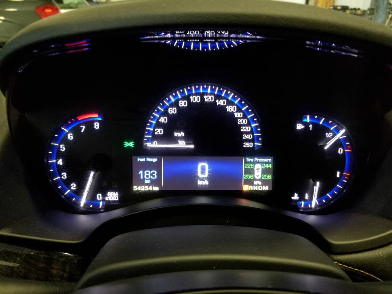 644769