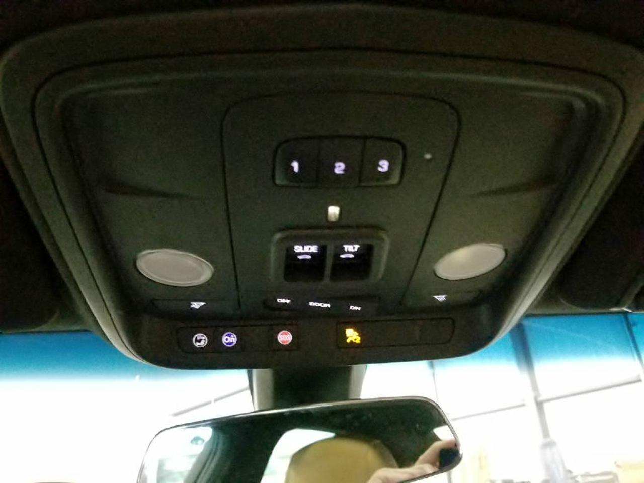644769