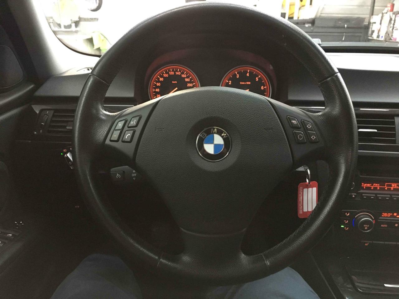 644776