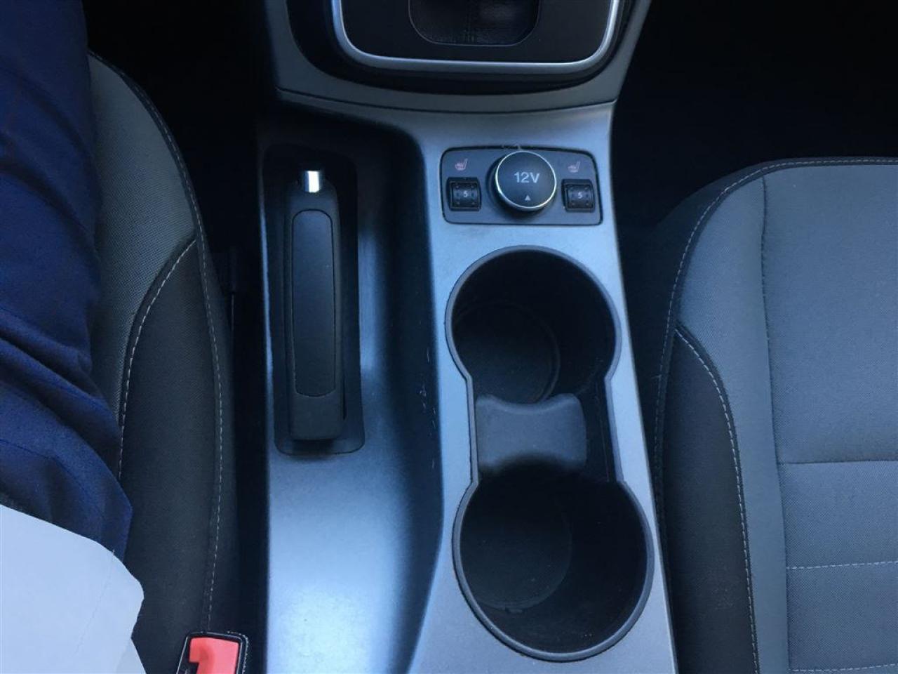 644787