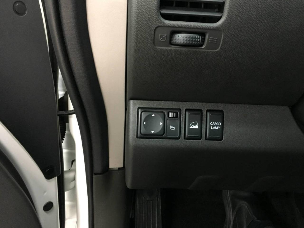 644793