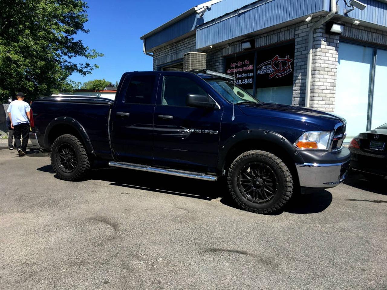 <a href=https://www.autoaubaine.com/RAM-1500-c6878196.html>https://www.autoaubaine.com/RAM-1500-c6878196.html</a>

2012 RAM 1500 4X4 QUAD CAB EN SUPERBE CONDITION MECANIQUE ET ESTHETIQUE!!!!!  JAMAIS ACCIDENTE, 97360KM, BLEU/GRIS, JANTES ALUMINIUM 20 AVEC QUATRES PNEUS  NEUF!!!, CONTOUR AILES, BAR AU LEDS 52, LIFT KIT 3.5 , MARCHE-PIED, ATTACHE-REMORQUE, AIR CLIMATISE, GROUPE ELECTRIQUE, CRUISE CONTROLE, VITRES TEINTEES   ET PLUS..... A VOIR!!!! GARANTIE ET INSPECTION INCLUSES, POSSIBILITE DAJOUTER UNE GARANTIE PROLONGEE DE 5 ANS OU 200000KM , FINANCEMENT BANCAIRE MAISON 1E 2E 3E CHANCE DE CREDIT DISPONIBLE, AUCUN CAS DE CREDIT REFUSE ,  www.autoeleganceselect.ca ou 
www.autoeleganceselect.com , 
autoeleganceselect@hotmail.com , bureau 
:(450)748-4949, cell :(514)573-7344 , fax 
:(450)748-1213 au 828 Boul Taschereau 
longueuil Québec J4K 5B6