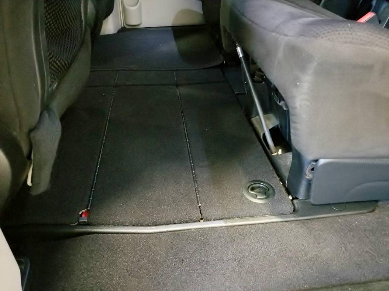644799