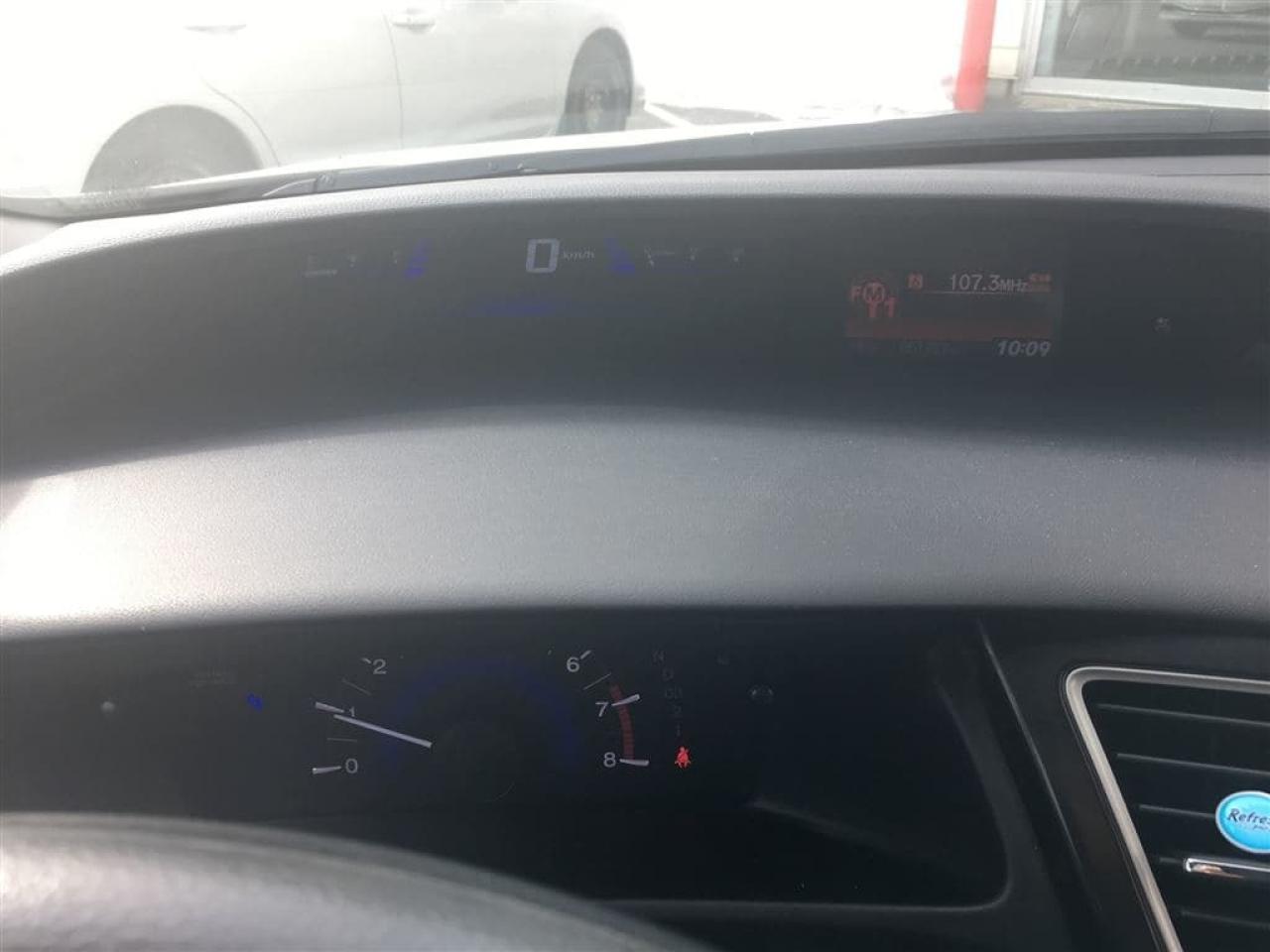 644827