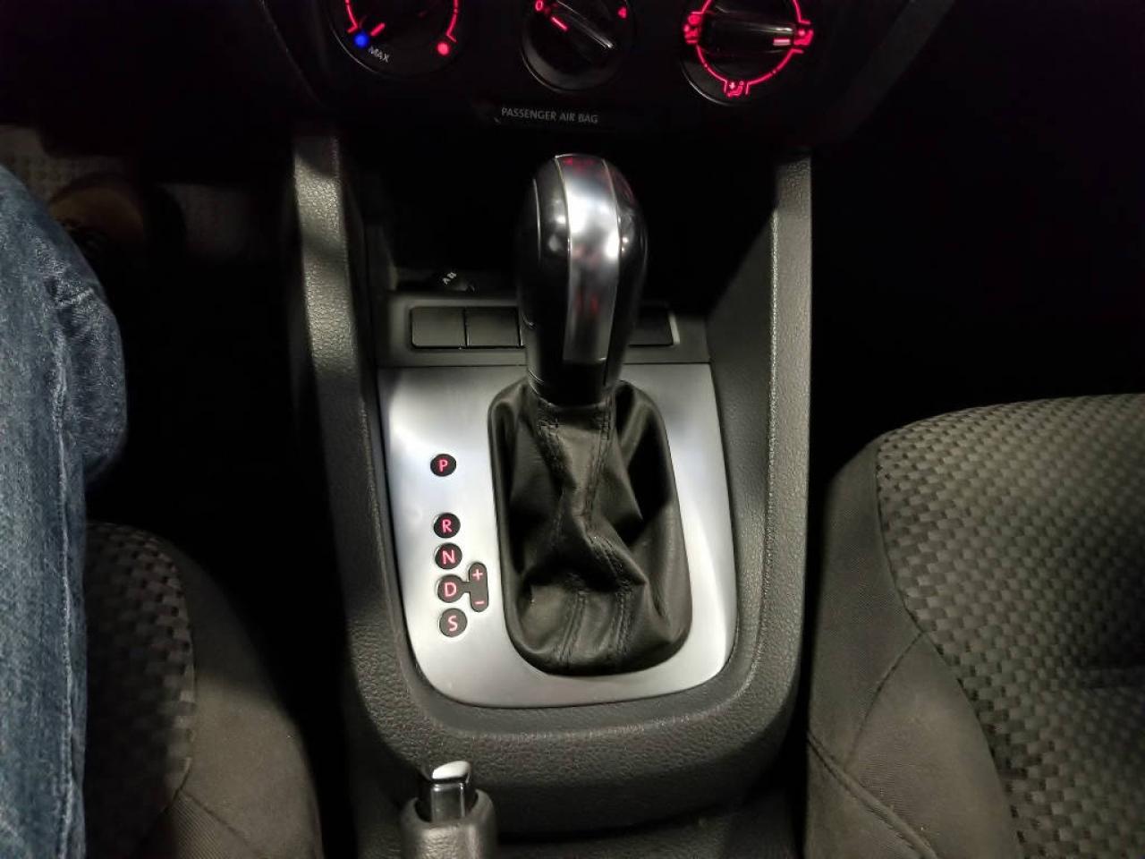 644830