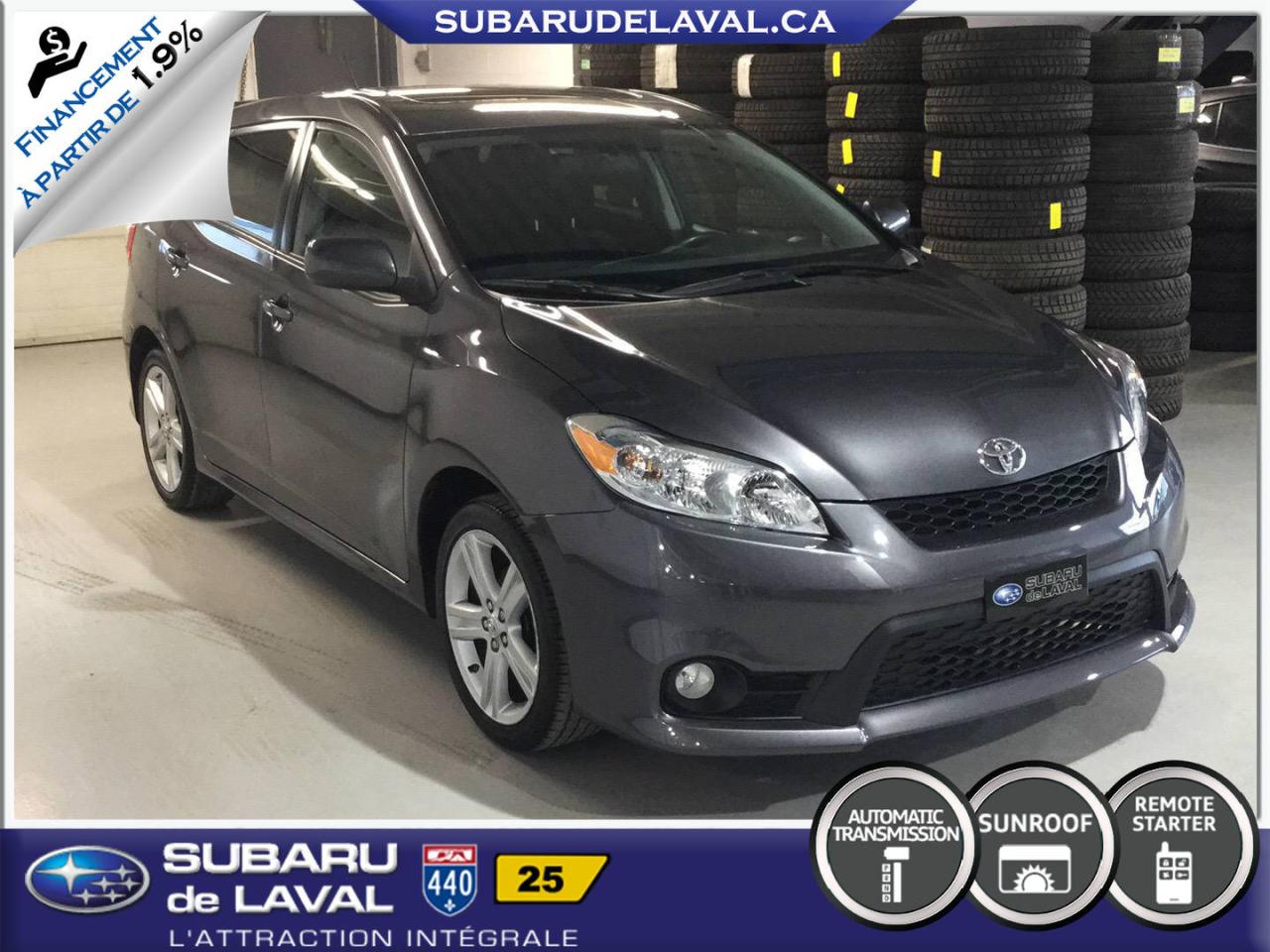 Used 2012 Toyota Matrix S **Toit ouvrant et Aileron Sport** for sale in Laval, QC