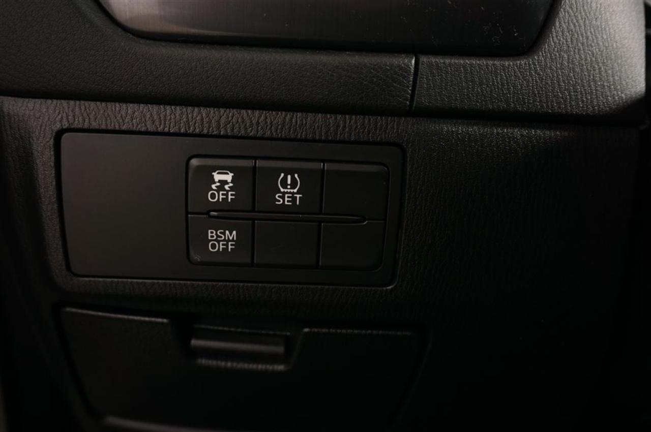 644919