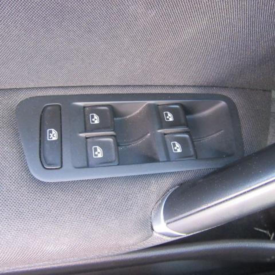 644925