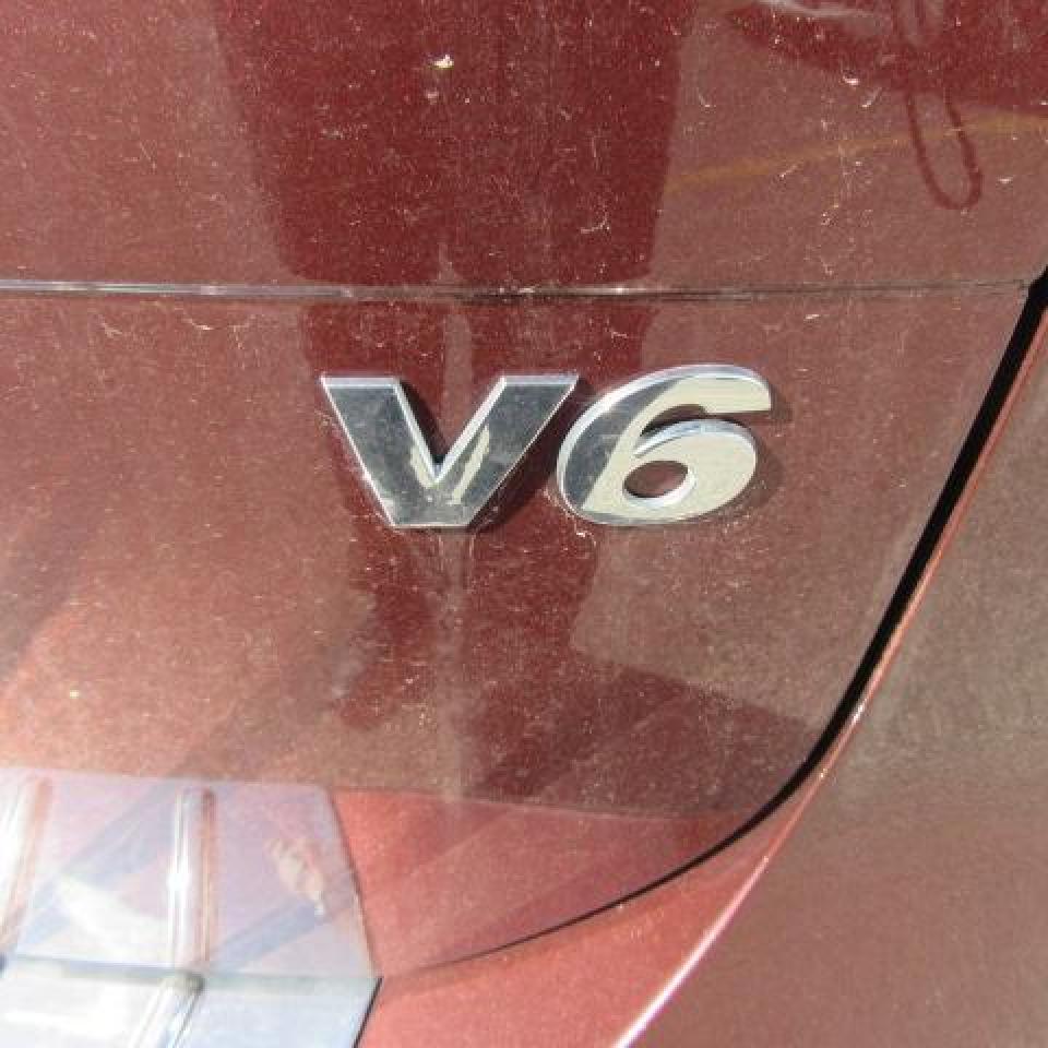 644930