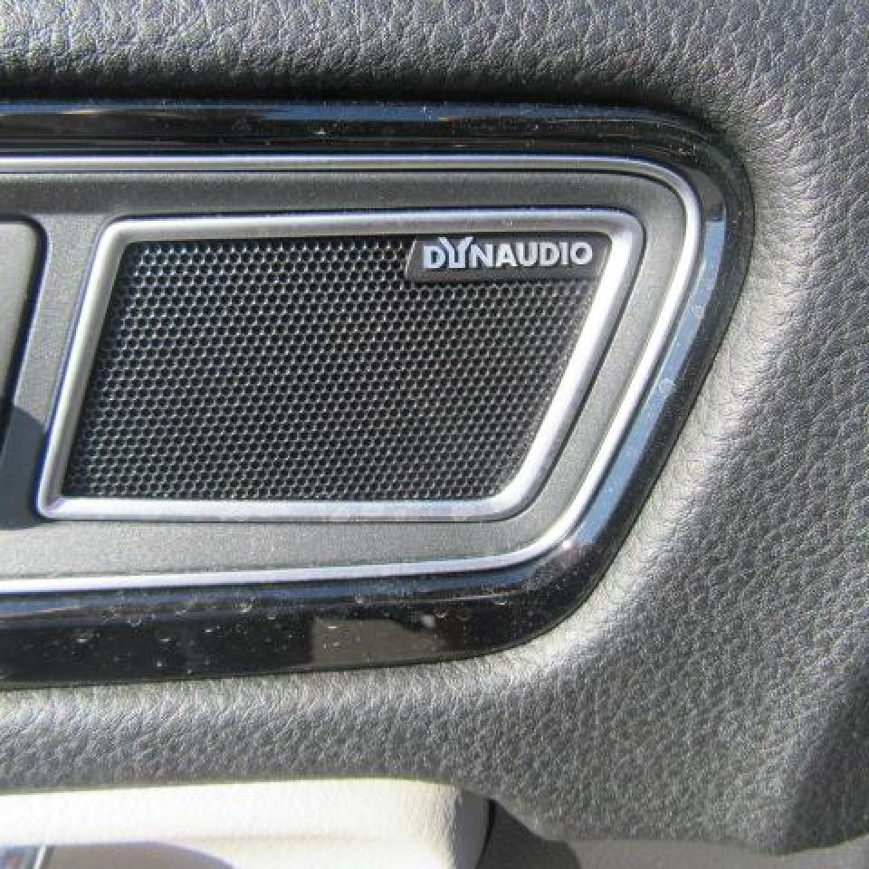 644930