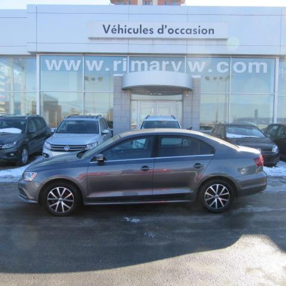 Used 2016 Volkswagen Jetta comfortline for sale in St-Léonard, QC