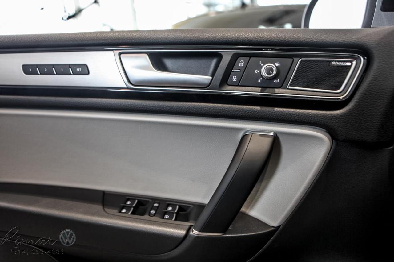 644949.11272571
