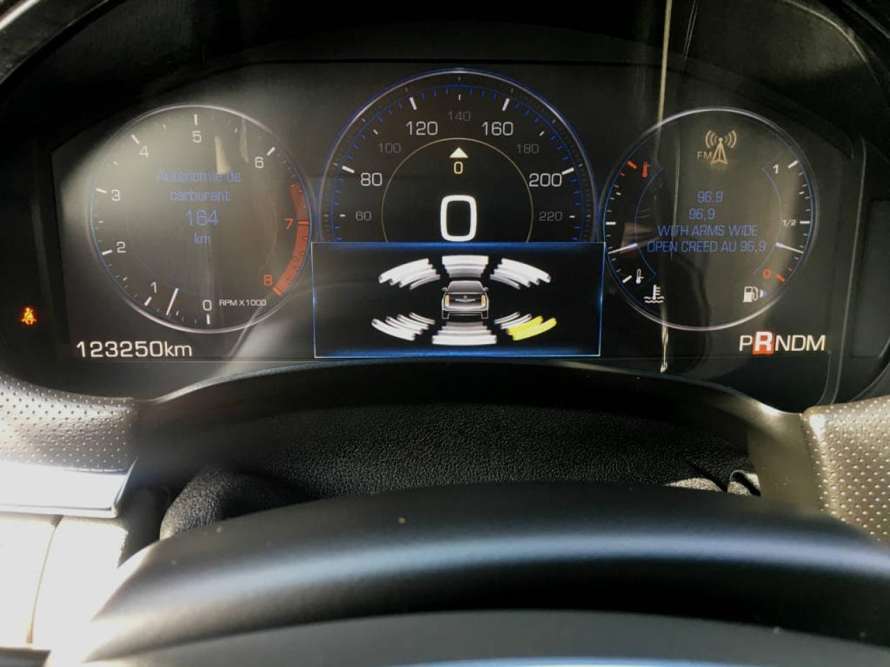 644979