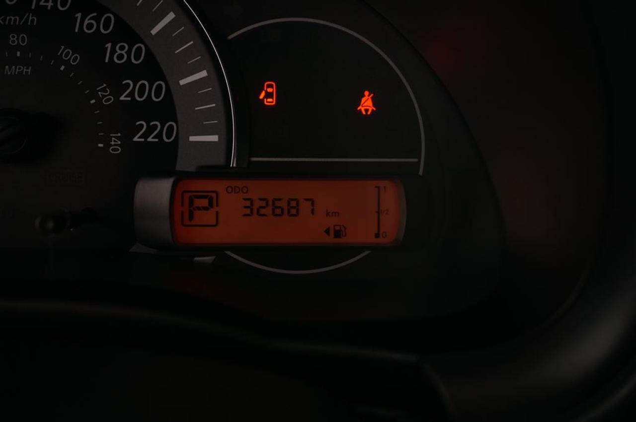 645028