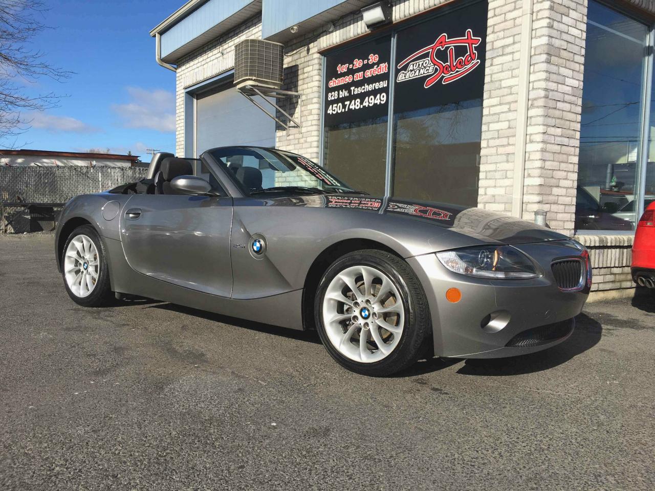 Used 2005 BMW Z4 Roadster 2 portes 2,5i **MANUAL** for sale in Longueuil, QC
