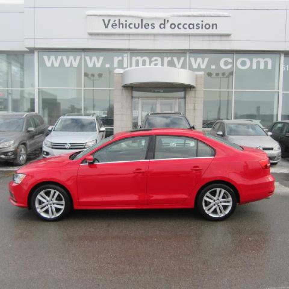 Used 2015 Volkswagen Jetta HIGHLINE for sale in St-Léonard, QC