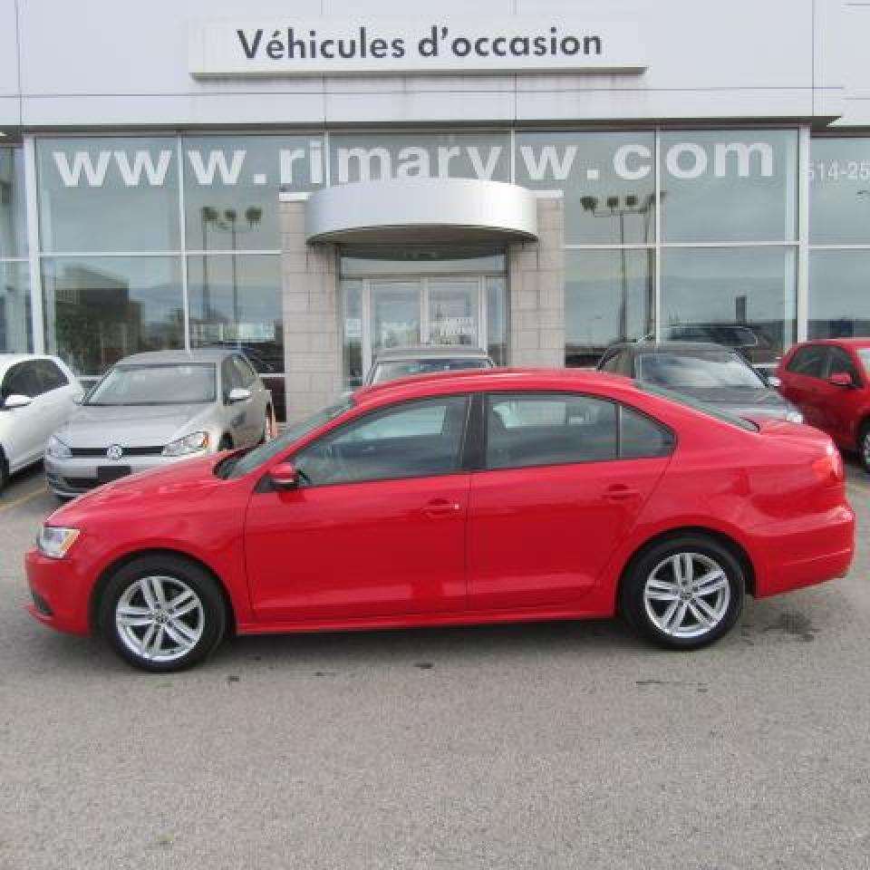 Used 2014 Volkswagen Jetta Trendline for sale in St-Léonard, QC