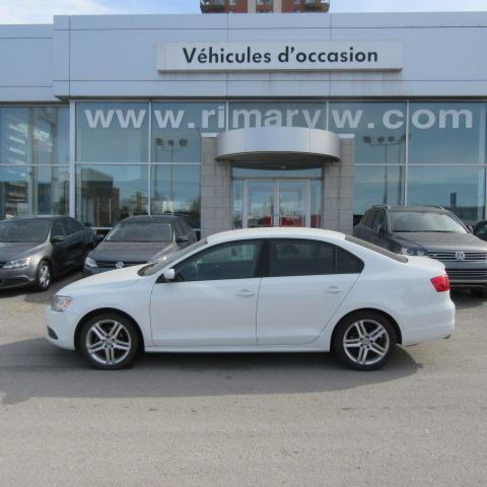 Used 2014 Volkswagen Jetta Trendline for sale in St-Léonard, QC