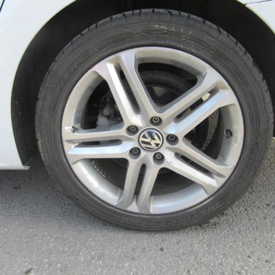 645153.11276833