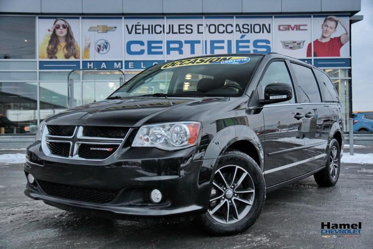 Used 2017 Dodge Grand Caravan Sxt+dvd+cuir+navigat for sale in St-Léonard, QC