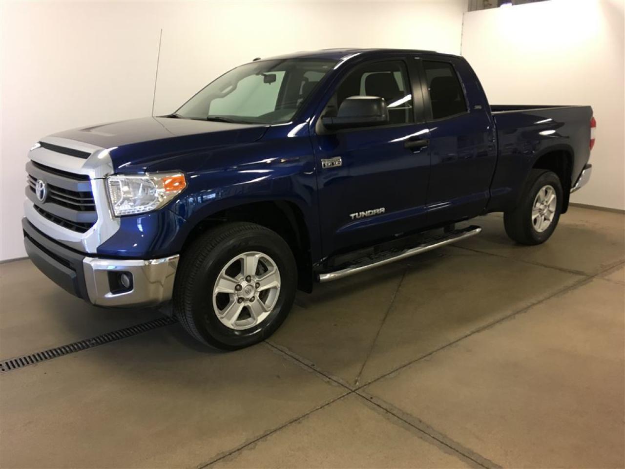 Used 2015 Toyota Tundra Sr 5.7l V8, 4x4 for sale in St-Hubert, QC