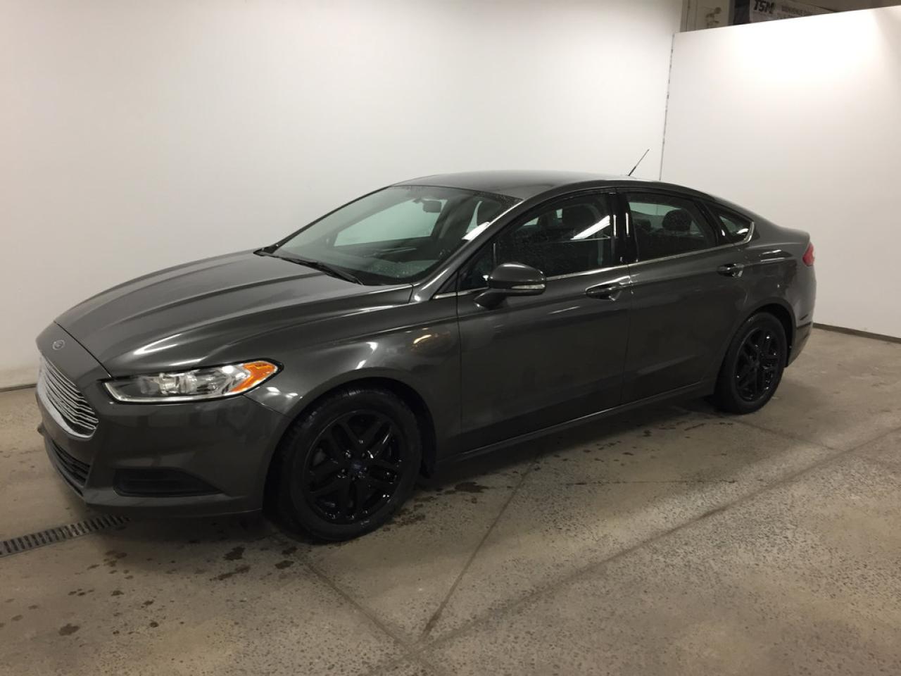 Used 2016 Ford Fusion SE for sale in St-Hubert, QC