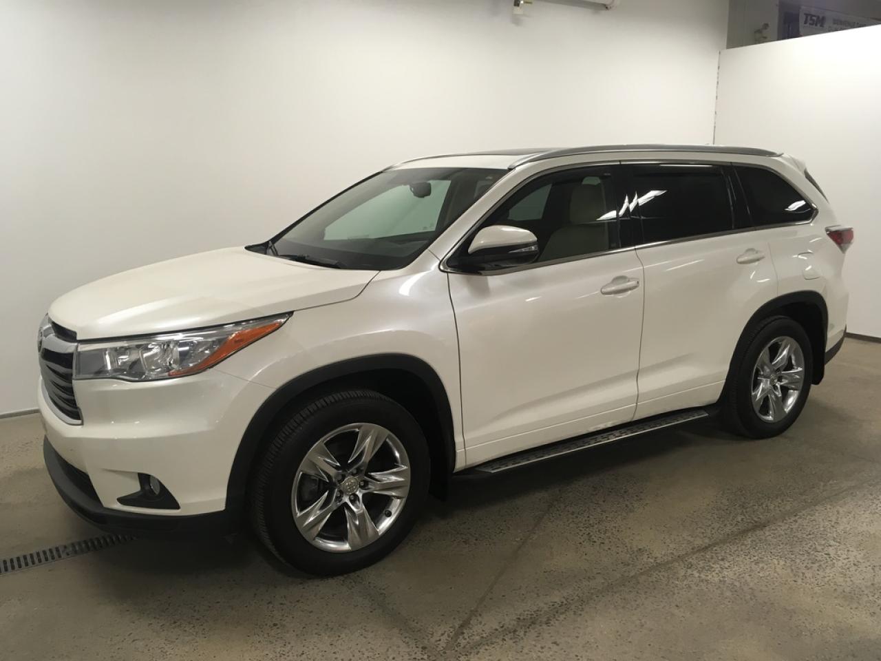 Used 2015 Toyota Highlander Ltd ,cuir, Bancs for sale in St-Hubert, QC