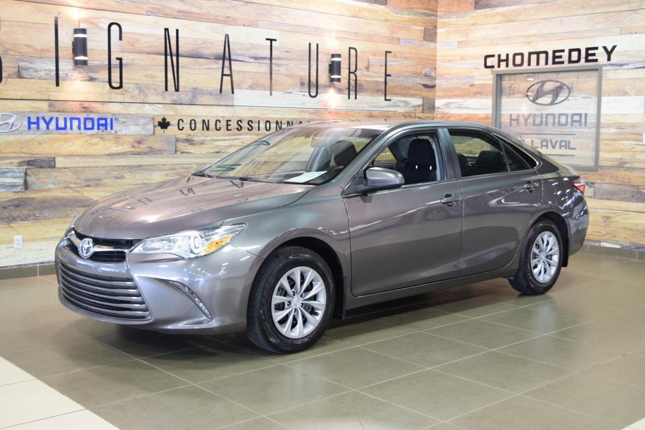 Used 2016 Toyota Camry LE CAMERA for sale in Laval, QC